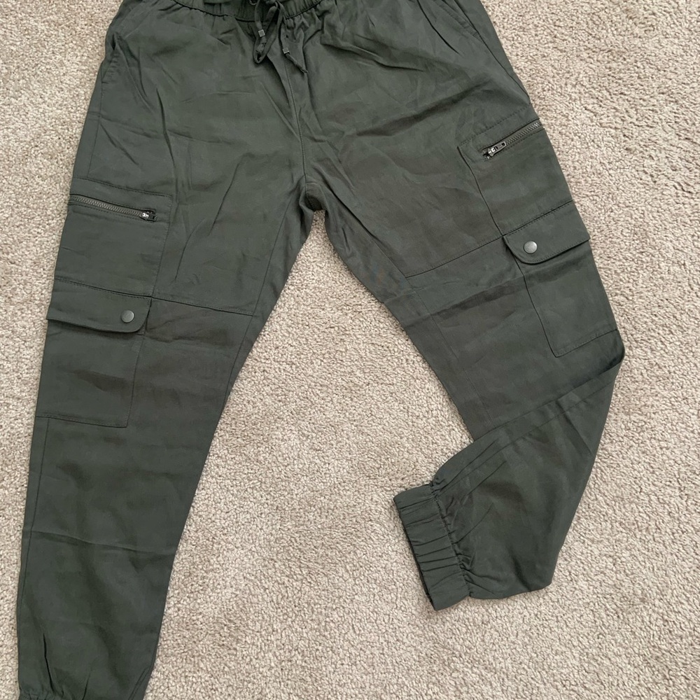 Women's Olive Cargo Pants